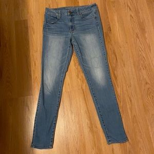 American Eagle High Rise Jegging Size 8